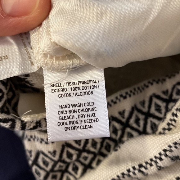 Ann Taylor Loft size 2 shorts - Picture 7 of 7